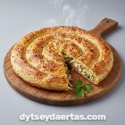 Tavuklu Tepsi Böreği