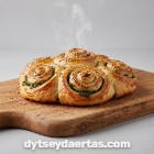 Ispanaklı Gül Börek