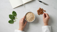 2026 Bariatrik Sonrası 60-80g Protein Hedefi: Mini Mideyle Pratik Menü